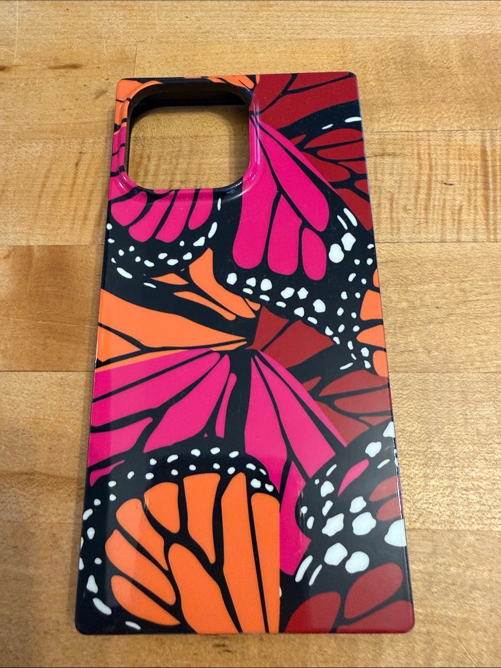 FLAUNT Butterfly Square Phone Case 16 Pro Max w/Magsafe